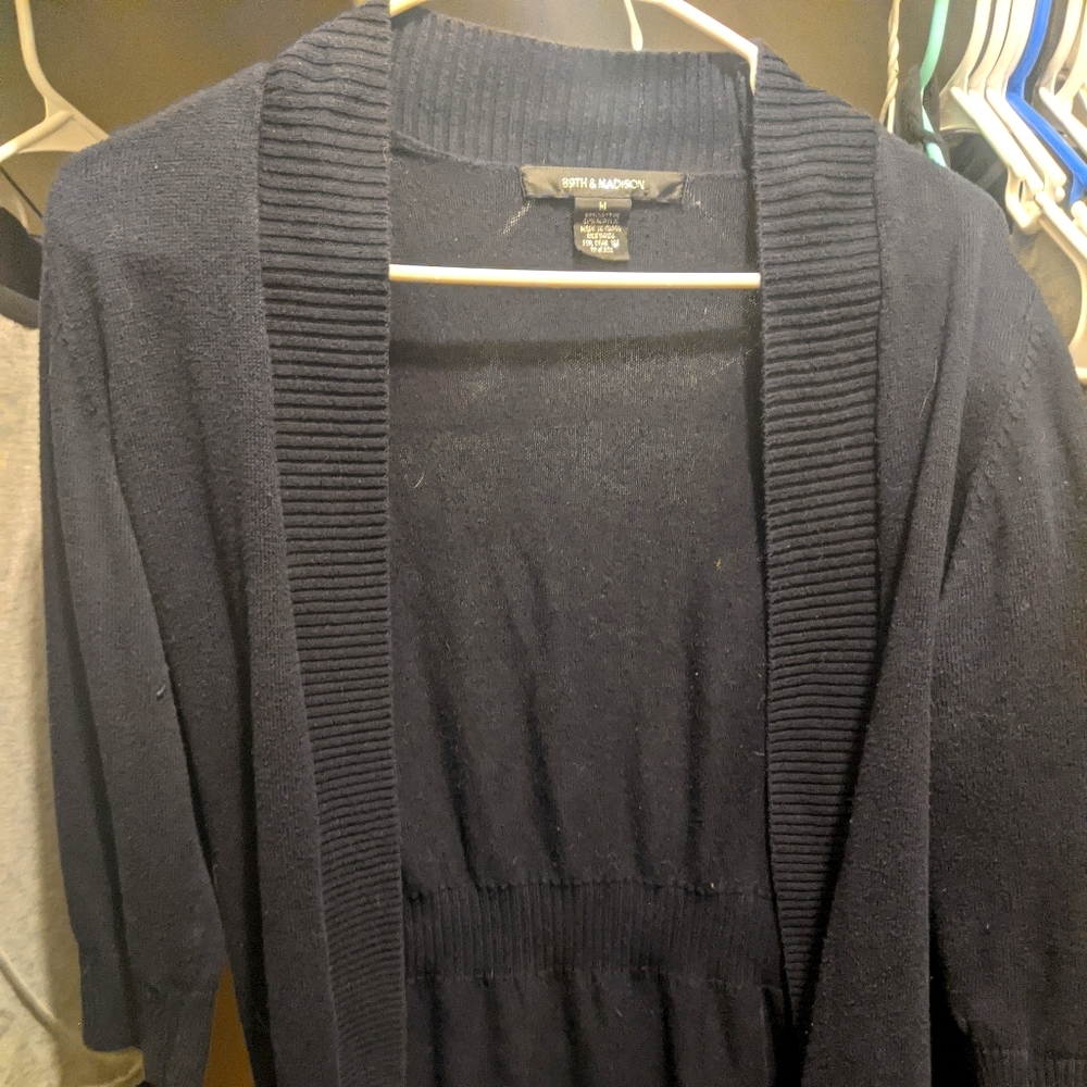 Half sleeve sweater